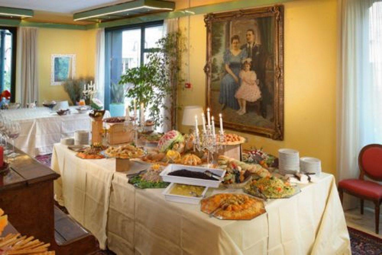 Hotel Ambrosiano Montecatini Terme Exteriör bild